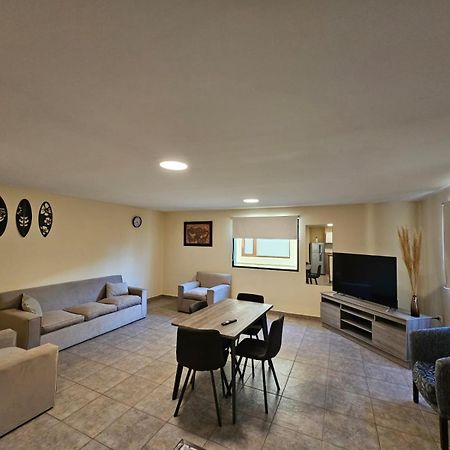 Terminal Suites Ел Калафате Екстериор снимка