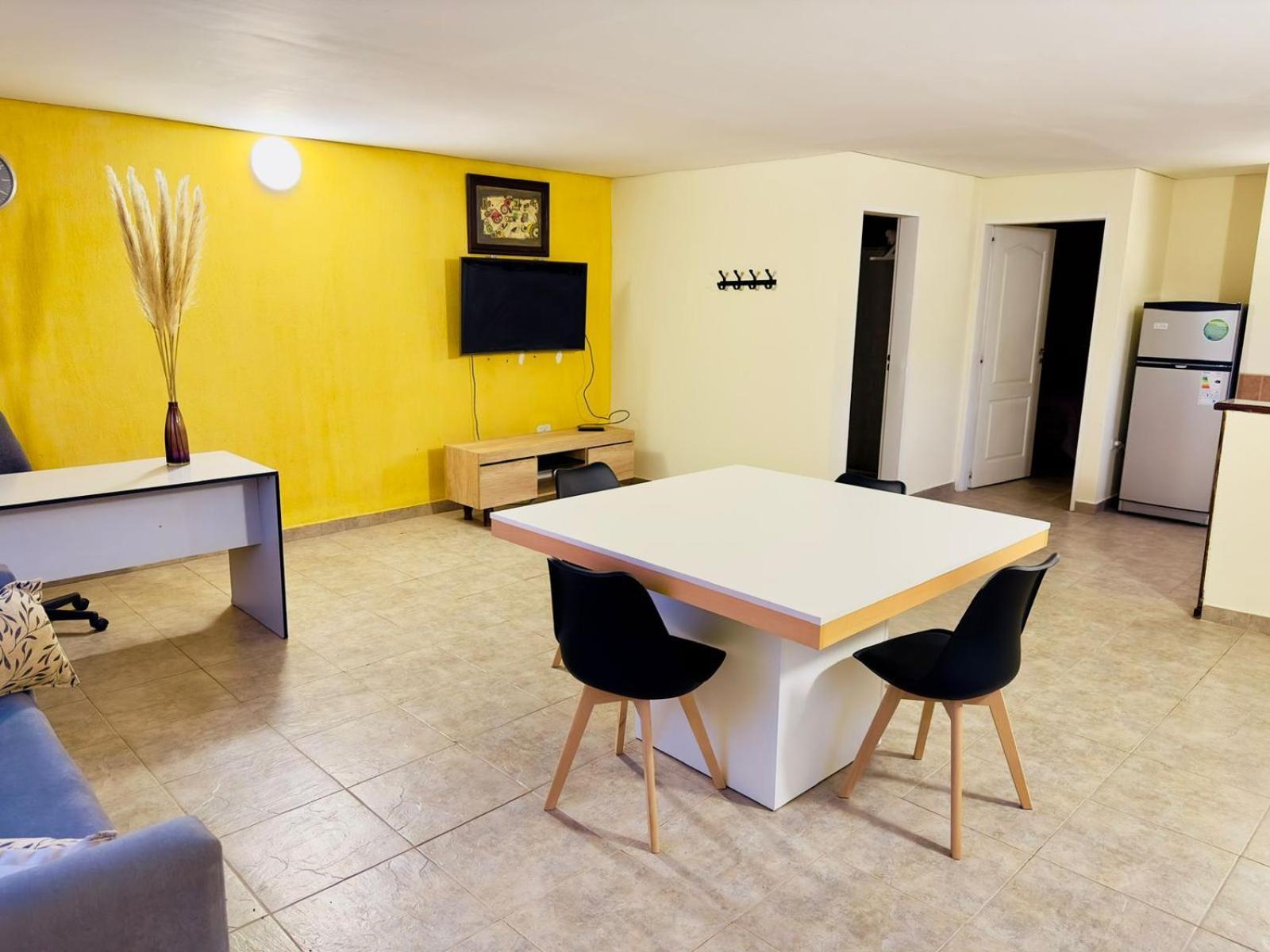 Terminal Suites Ел Калафате Екстериор снимка